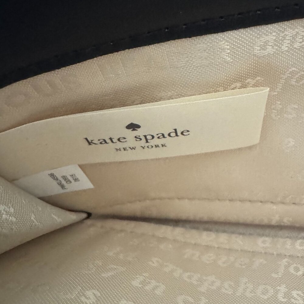 kate spade Striped Wallet - Picture 4 of 7